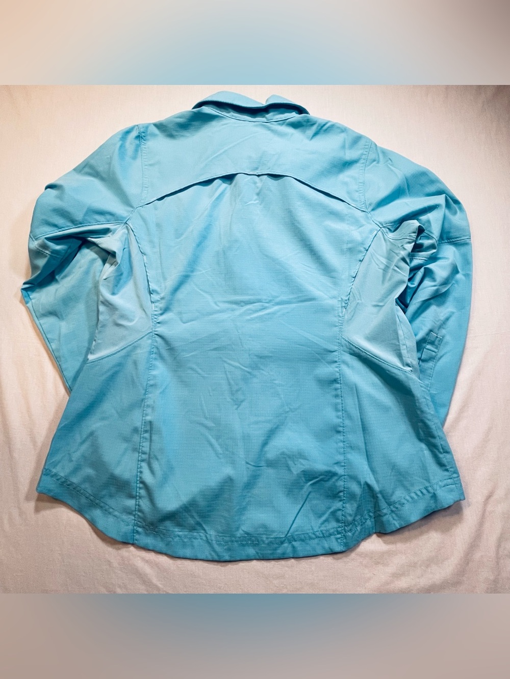 Columbia Women's M Shirt Blue Roll-Tab Vented Nylon Blend Hiking Fishing Beach - Picture 2 of 11